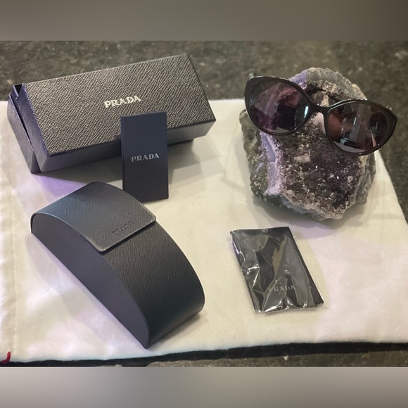 🕶️🔥NWOT Prada PR 18XS 2021 Round Polarized Sunglasses🔥🕶️ - Picture 6 of 8